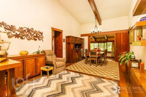 Image 17 - 227108